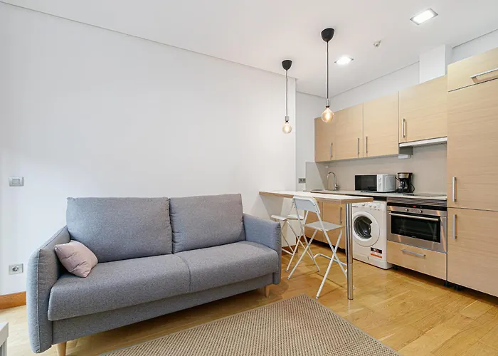 Sencillo Apartamento En El Corazon De Vigo By Cabana Rentals